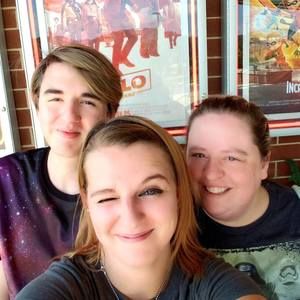 Meet your Posher, Amy